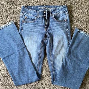 American Eagle 2L Artist Jeans